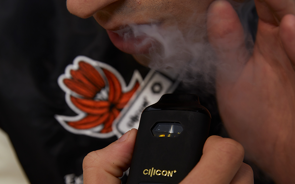 How to Get Buzzed Off a Vape: Expert Tips on Getting the Perfect Vape High